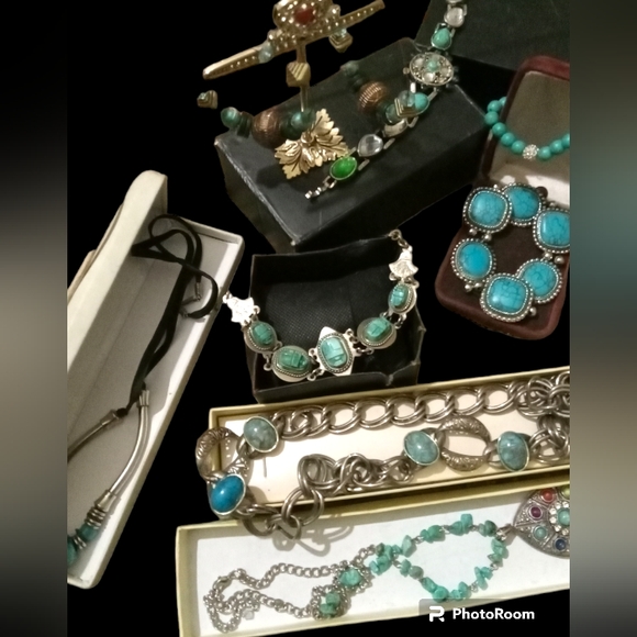 Beautiful turquoise lot